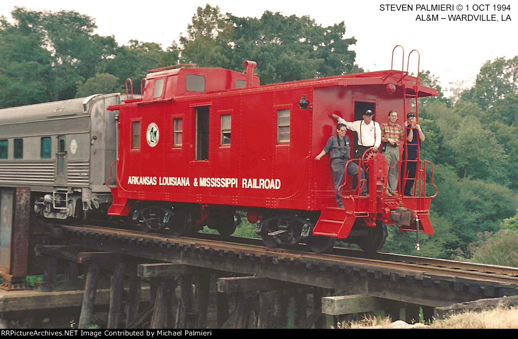 AL&M Caboose 494